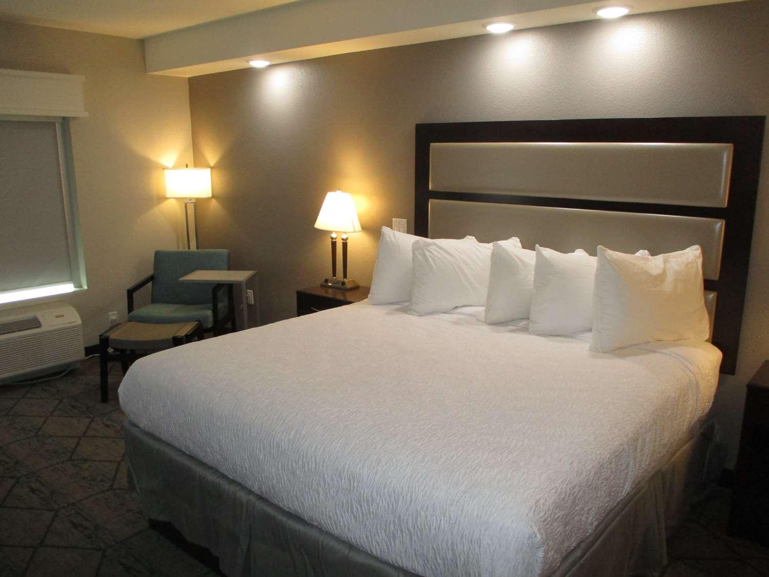 Campanile Hotel לייסטר מראה חיצוני תמונה
